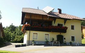 Idyllischer Landhof Naehe Millstaettersee Ferienwohnung Mit Balkon